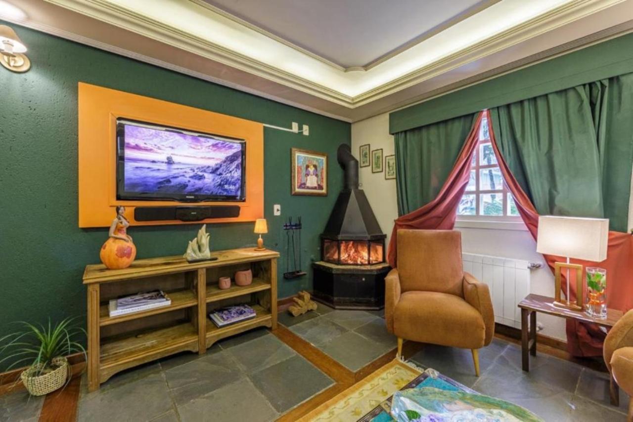 Hotel Pousada Le Chateau Γκραμάντο Εξωτερικό φωτογραφία