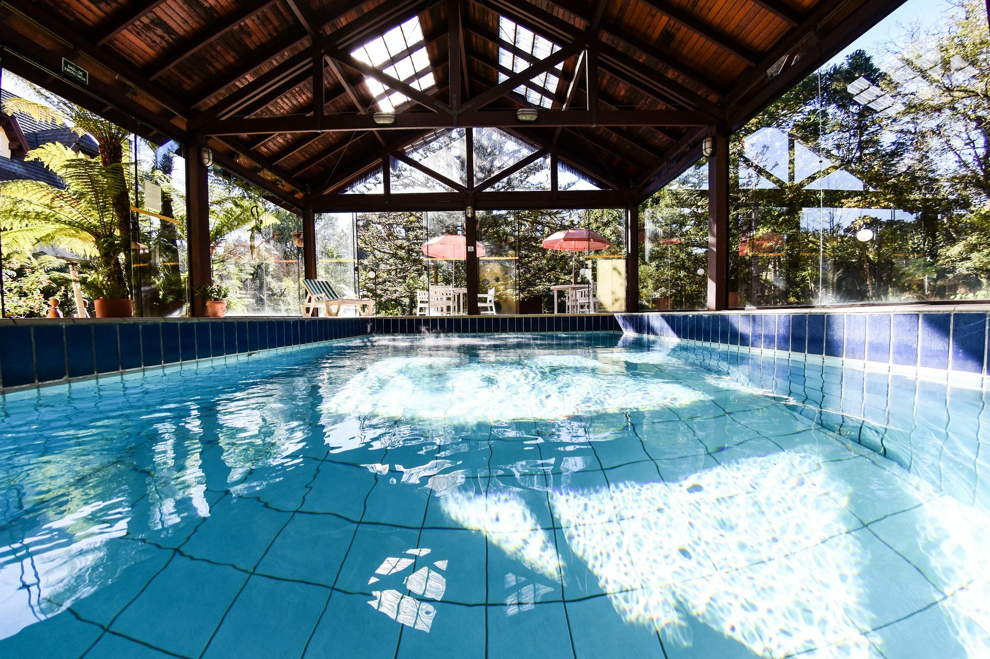 Hotel Pousada Le Chateau Γκραμάντο Εξωτερικό φωτογραφία